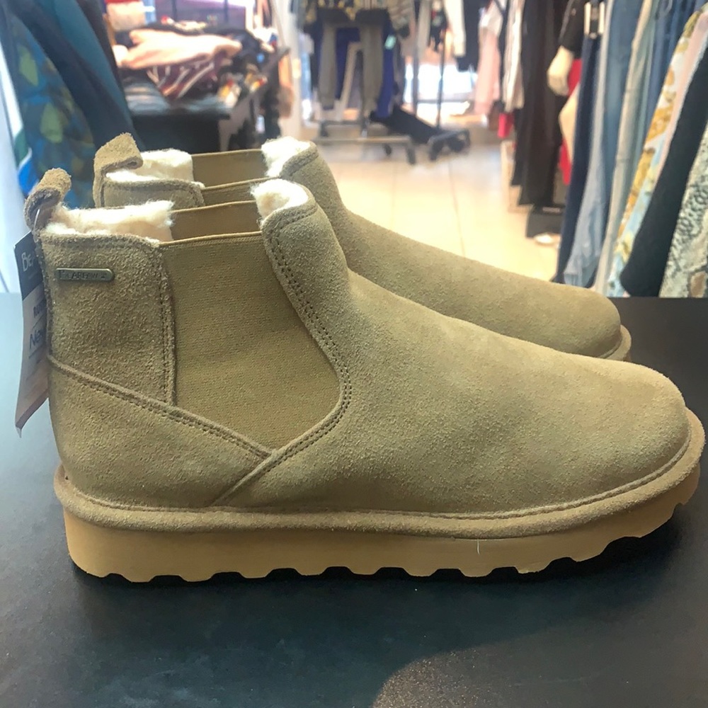 Bearpaw Marcus men boots size 9 new!